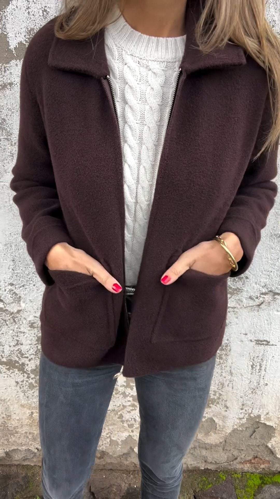 Lessie | Elegante Cardigan In Lana